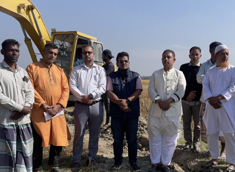 মিরসরাইয়ে খাল সংস্কার ও পুনঃখননের উদ্বোধন